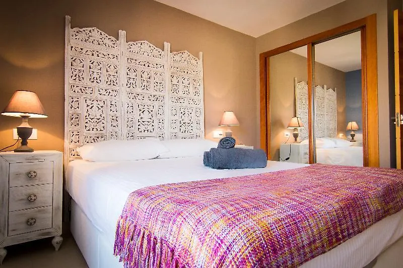 Holidays 2 Malaga Catedral Apartment